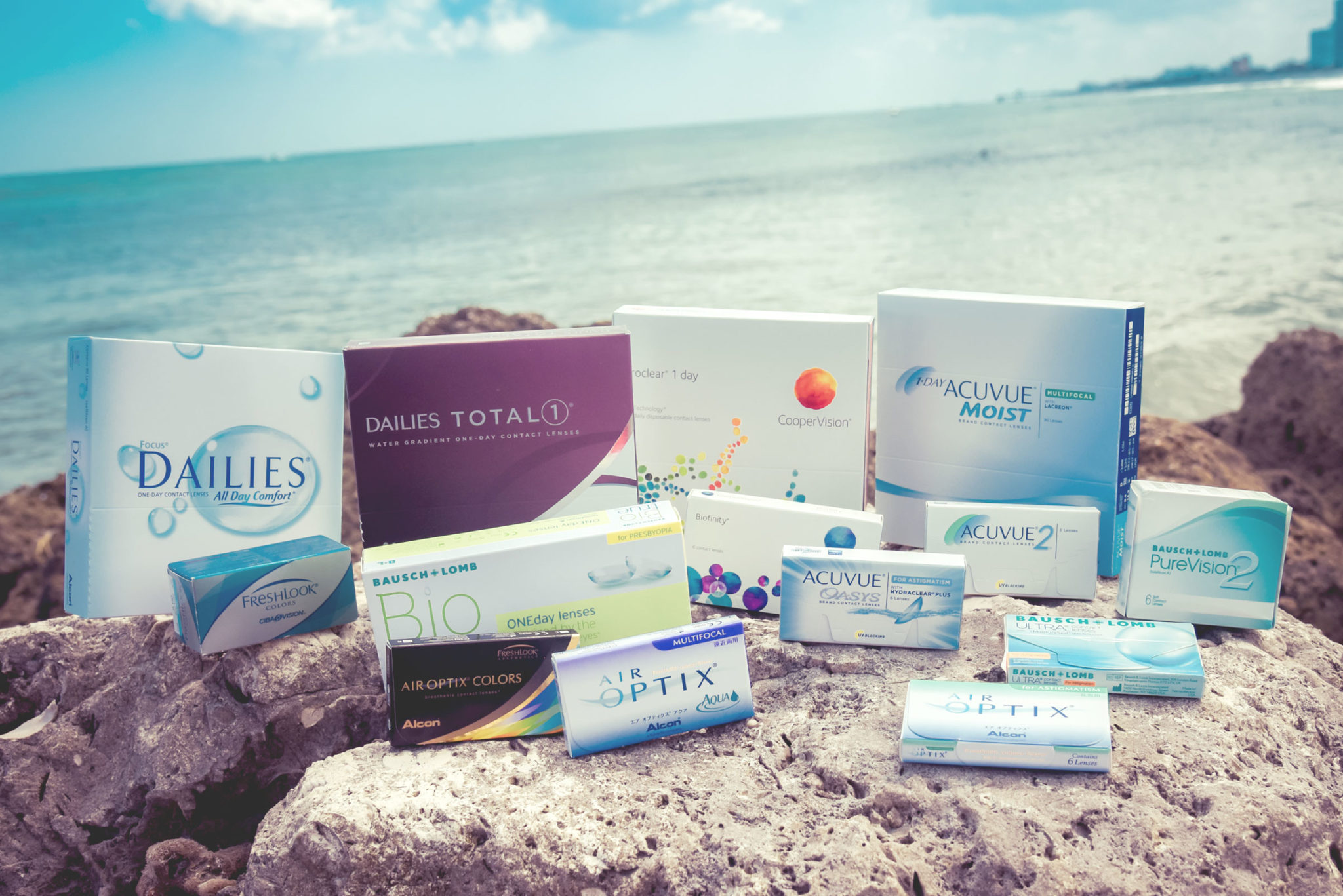 Buy contacts online with insurance VSP, EyeMed... Use 100 of Benefits